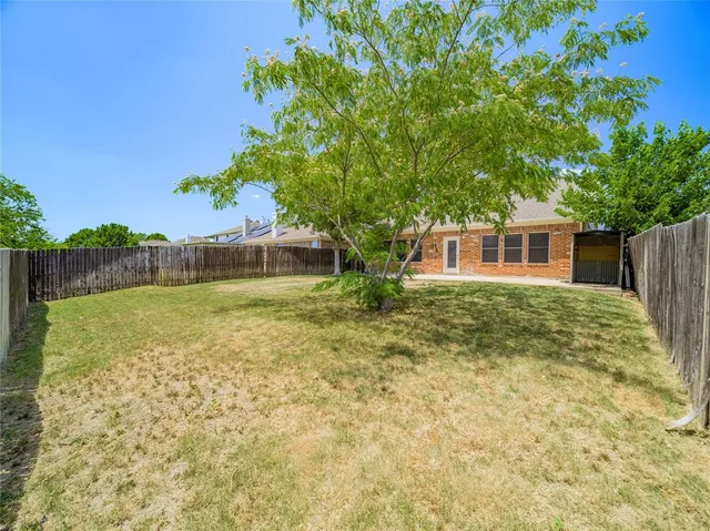 $350,000 | 4016 Summerhill Lane, Fort Worth, TX 76244