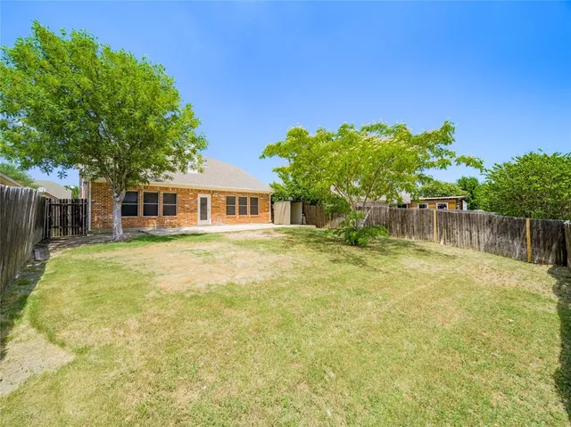 $350,000 | 4016 Summerhill Lane, Fort Worth, TX 76244