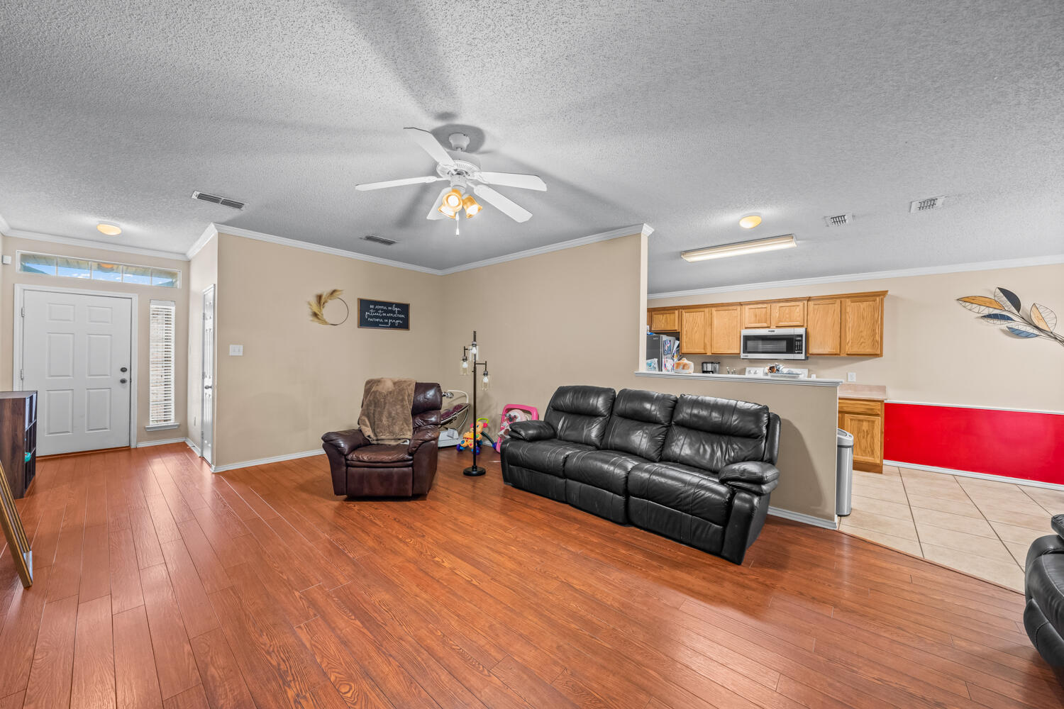 6704 89th Street Lubbock, TX 79424 - Photo 5 of 25 6704 89th St-16