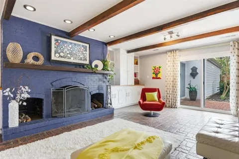 $475,000 | 2032 Charvais Drive, Lake Charles, LA 70601