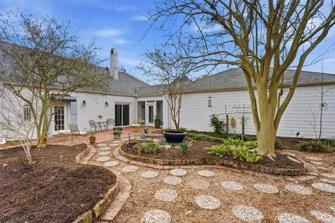 $475,000 | 2032 Charvais Drive, Lake Charles, LA 70601