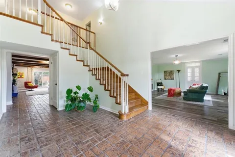 $475,000 | 2032 Charvais Drive, Lake Charles, LA 70601