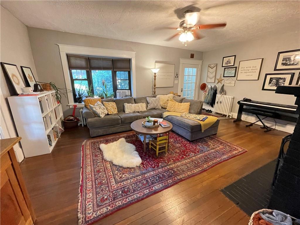 122 Manor Road Delmont, PA 15626 - Photo 3 of 25 Gallery Image 3