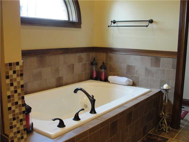 8738 North Kitchen Road Mooresville, IN 46158 - Photo 11 of 24 Gallery Image 11