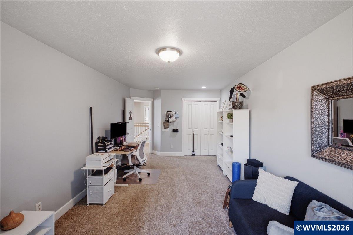 2448 Northwest Violet Avenue Albany, OR 97321 - Photo 24 of 46