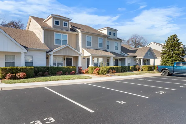 $1,500 | 129 Alexander Boulevard, Clarksville, TN 37040