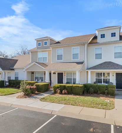 $1,500 | 129 Alexander Boulevard, Clarksville, TN 37040