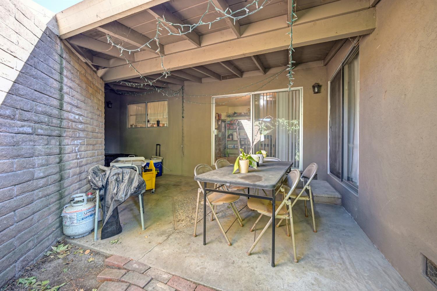 310 Bello Rio Way Sacramento, CA 95831 - Photo 28 of 62 Gallery Image 28