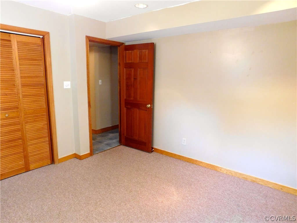 8311 Hopkins Road North Chesterfield, VA 23237 - Photo 32 of 39