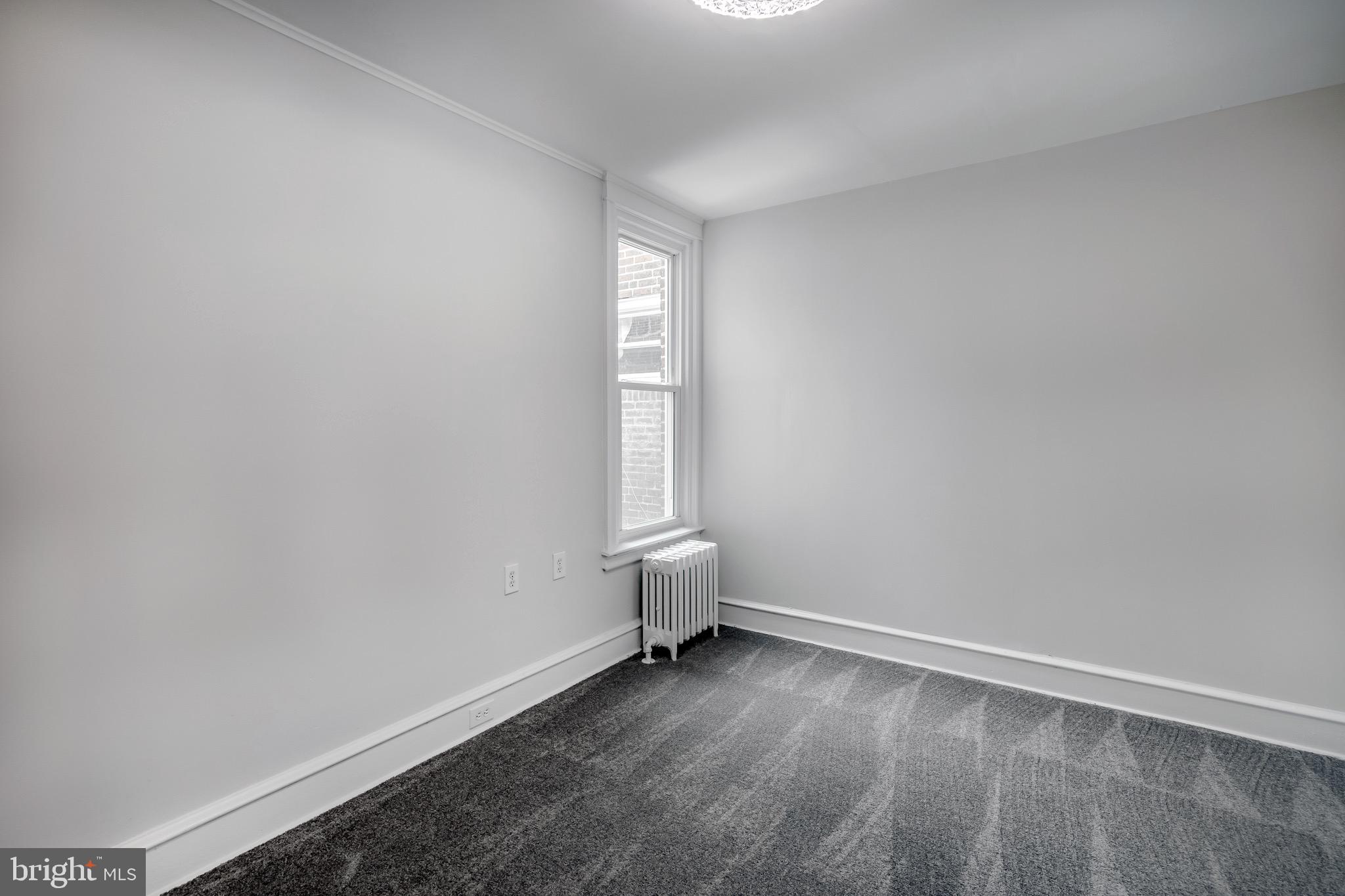 243 Avon Road Upper Darby, PA 19082 - Photo 17 of 27