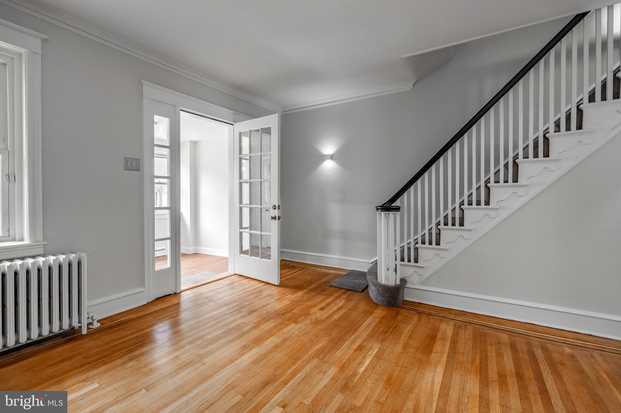243 Avon Road Upper Darby, PA 19082 - Photo 6 of 27
