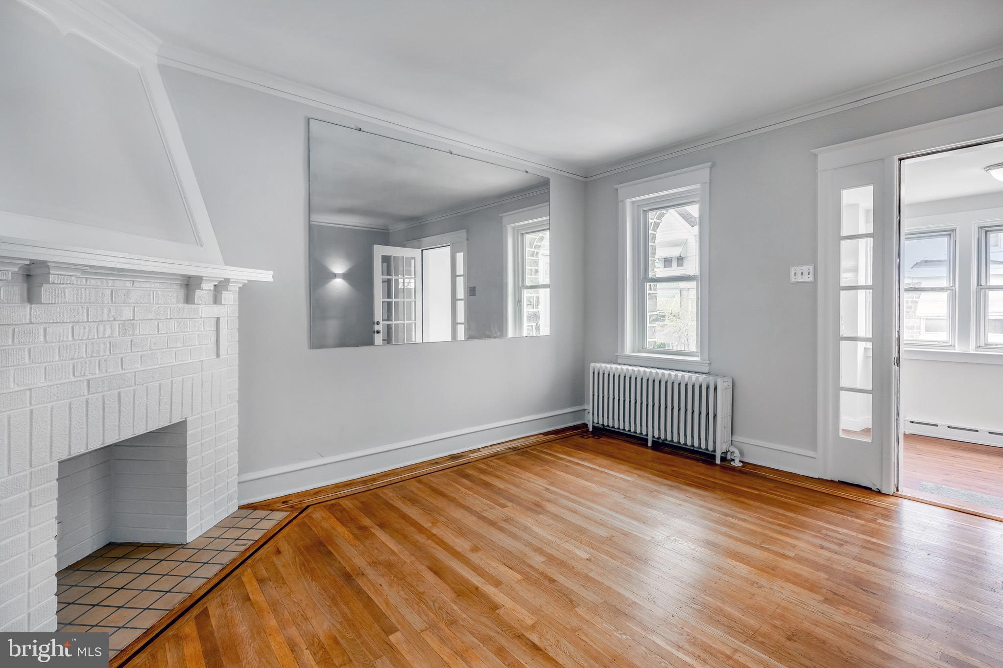 243 Avon Road Upper Darby, PA 19082 - Photo 7 of 27