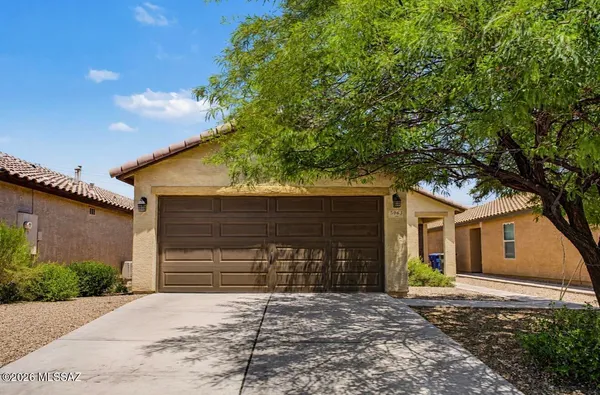 $299,999 | 5063 South River Run Drive, Tucson, AZ 85746