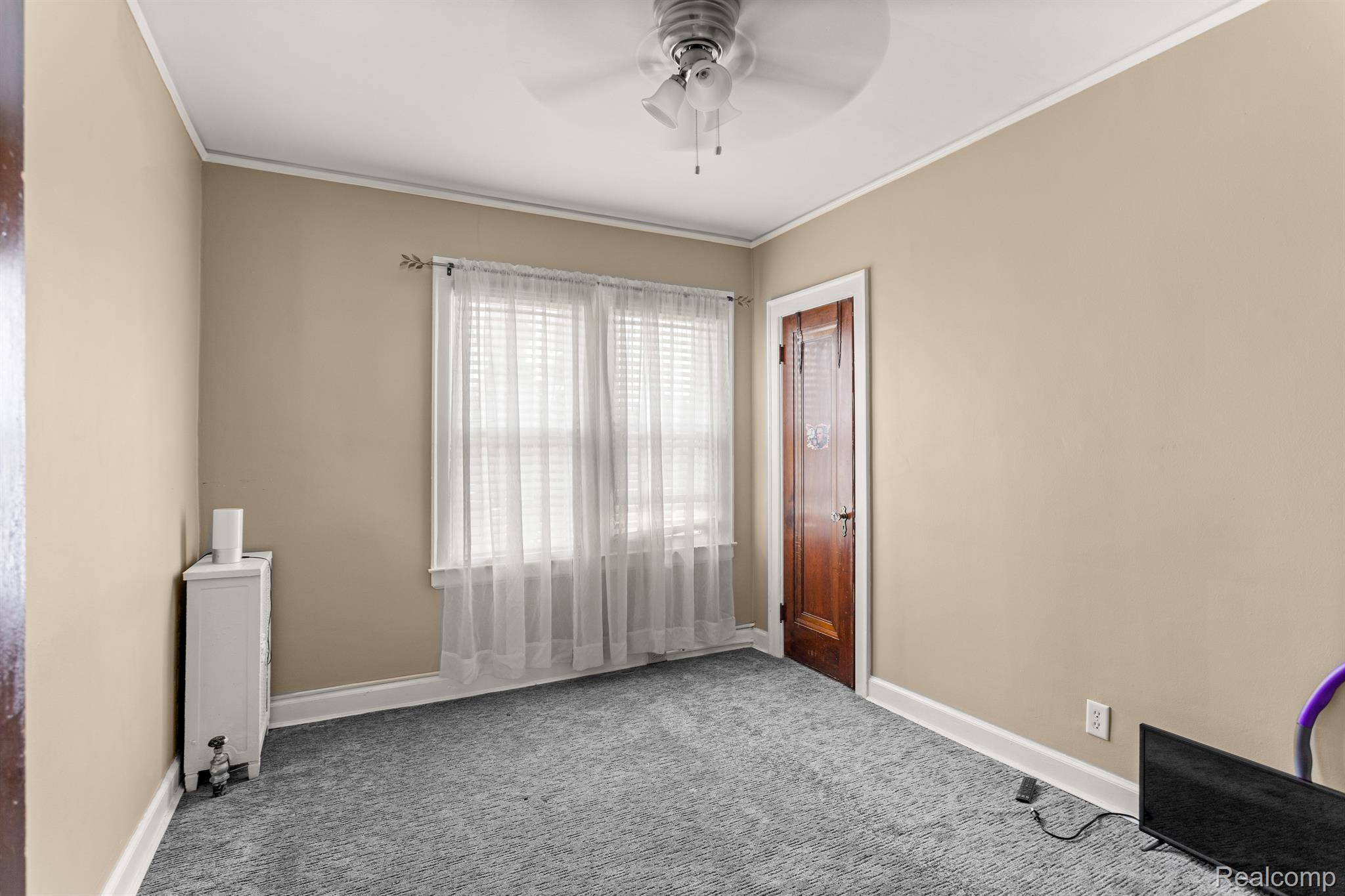 7803 Miller Road Dearborn, MI 48126 - Photo 16 of 49 Gallery Image 16