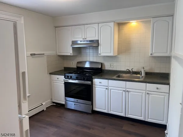 $2,100 | 1900 Grand Street, Unit 2, Scotch Plains, NJ 07076