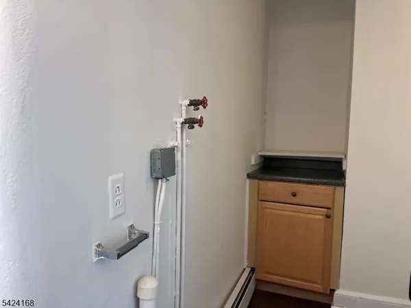 $2,100 | 1900 Grand Street, Unit 2, Scotch Plains, NJ 07076