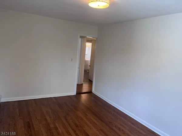 $2,100 | 1900 Grand Street, Unit 2, Scotch Plains, NJ 07076