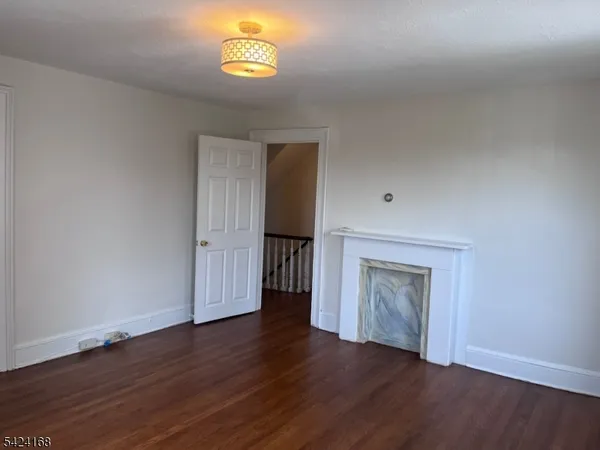 $2,100 | 1900 Grand Street, Unit 2, Scotch Plains, NJ 07076