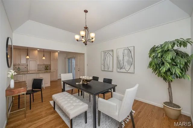 $515,000 | 14924 Manor Lake Drive, Chesterfield, MO 63017