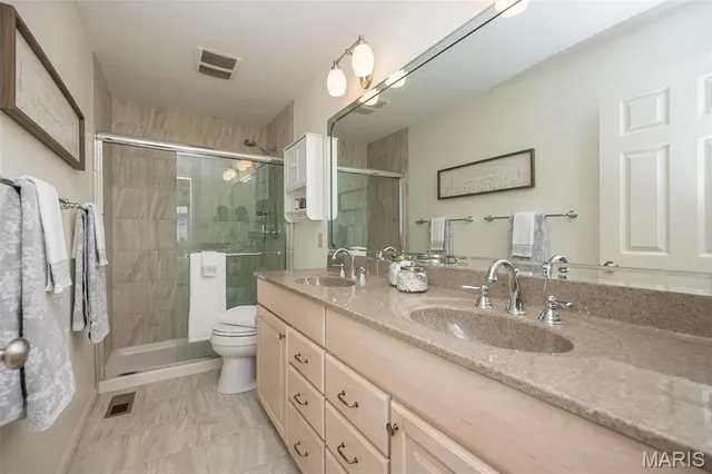 $515,000 | 14924 Manor Lake Drive, Chesterfield, MO 63017