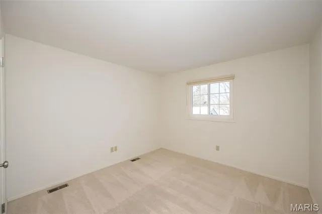 $515,000 | 14924 Manor Lake Drive, Chesterfield, MO 63017