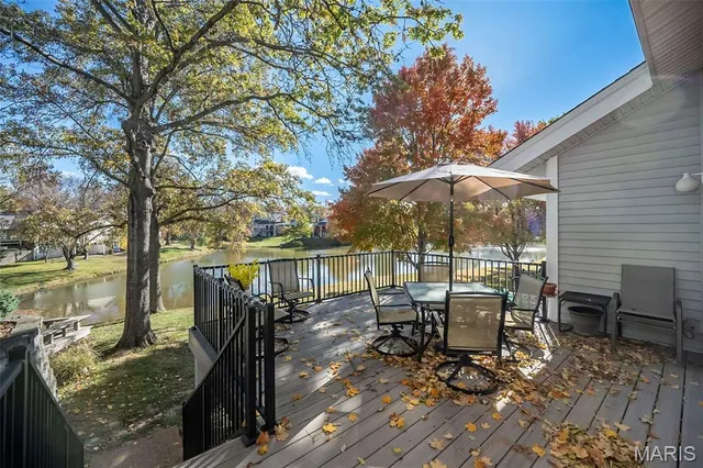 $515,000 | 14924 Manor Lake Drive, Chesterfield, MO 63017