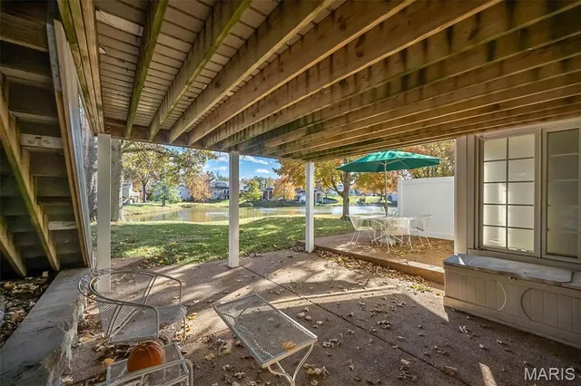 $515,000 | 14924 Manor Lake Drive, Chesterfield, MO 63017