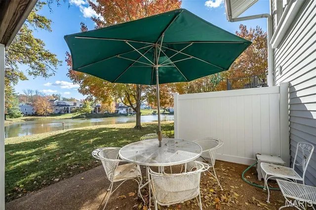 $515,000 | 14924 Manor Lake Drive, Chesterfield, MO 63017