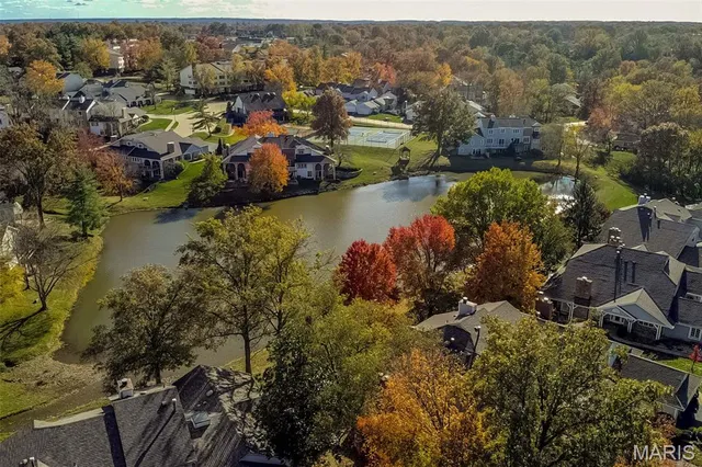 $515,000 | 14924 Manor Lake Drive, Chesterfield, MO 63017