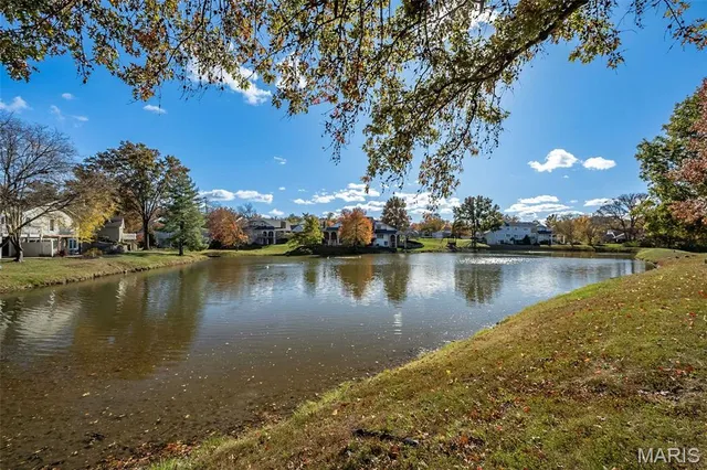 $515,000 | 14924 Manor Lake Drive, Chesterfield, MO 63017