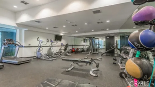 $800,000 | 655 Hope, Unit 1605, Los Angeles, CA 90017