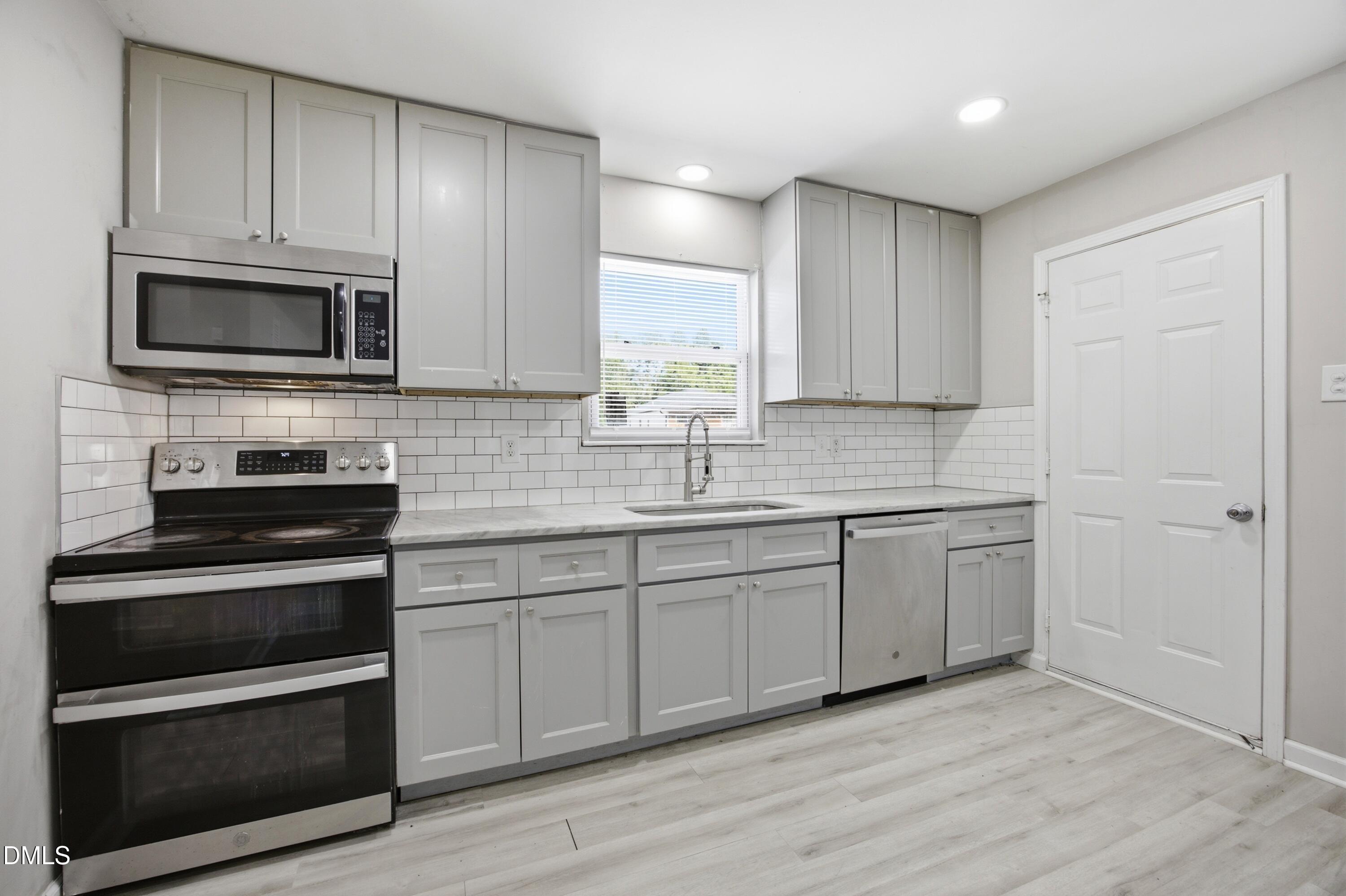 1007 Grant Street Durham, NC 27701 - Photo 29 of 45