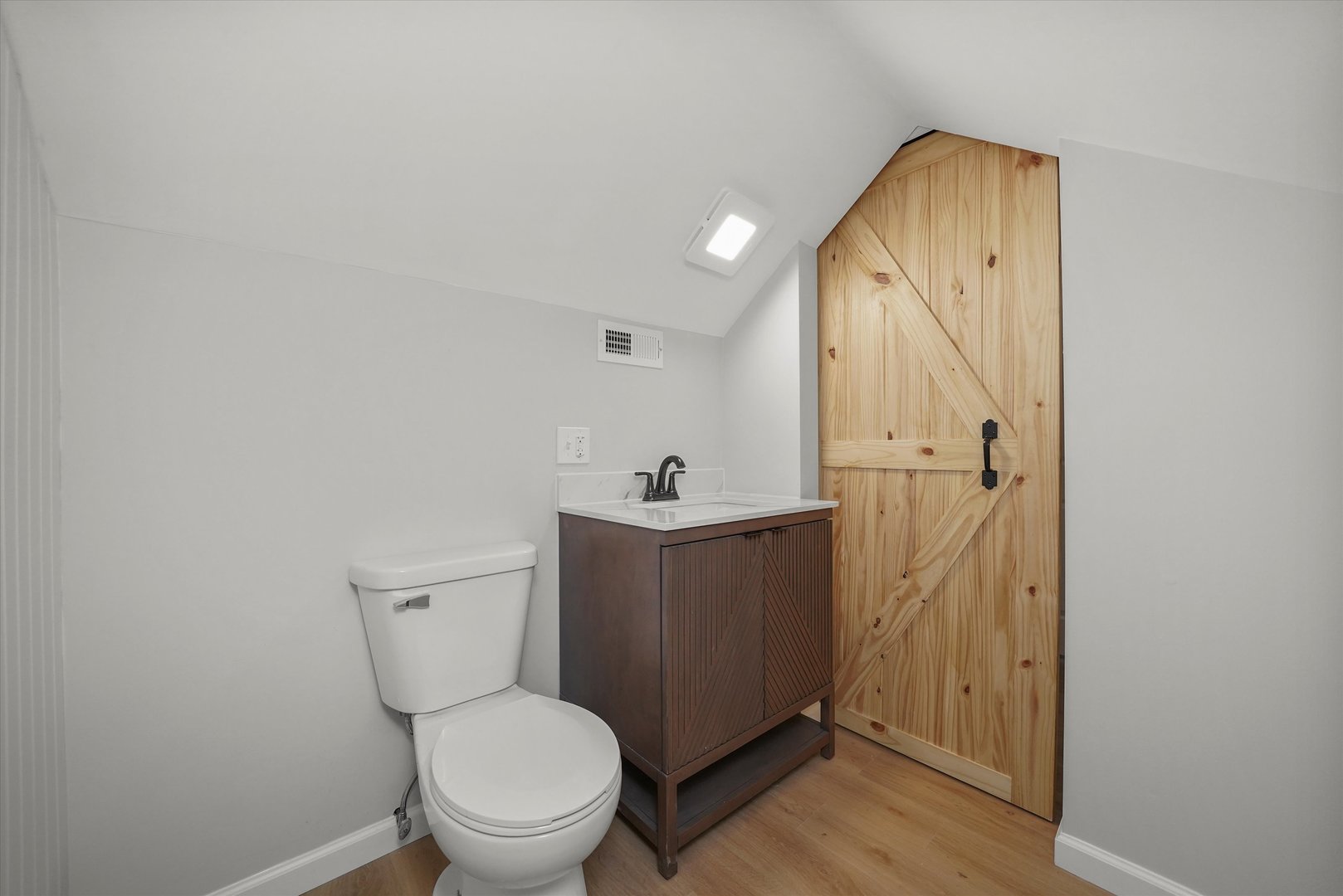 1009 Augusta Avenue Elgin, IL 60120 - Photo 19 of 33