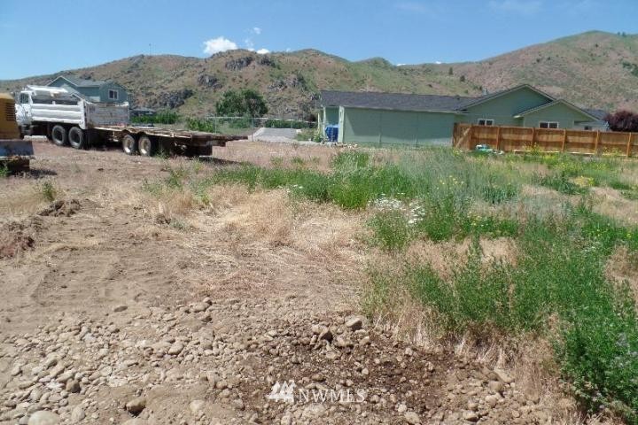 1014 Crest Loop, Unit 26 Entiat, WA 98822 - Photo 3 of 3 Gallery Image 3