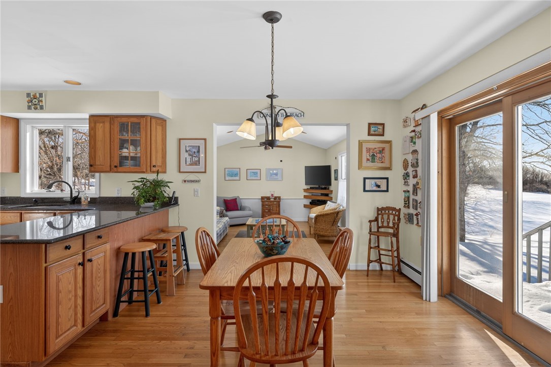 19 Wicklow Road Westerly, RI 02891 - Photo 17 of 50