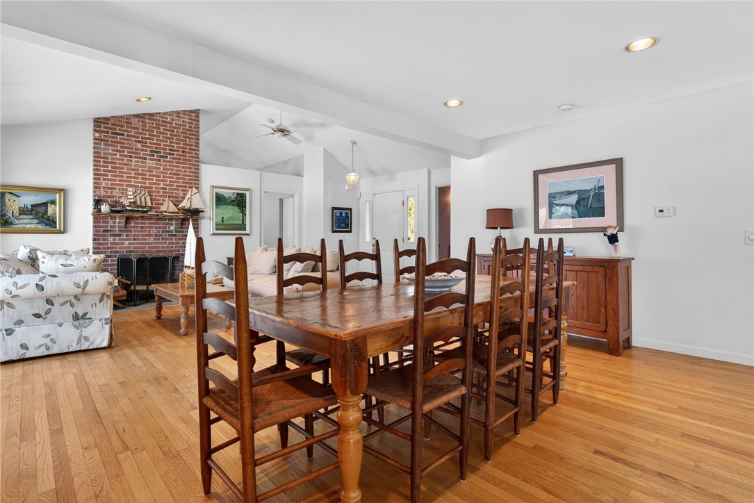 19 Wicklow Road Westerly, RI 02891 - Photo 18 of 50