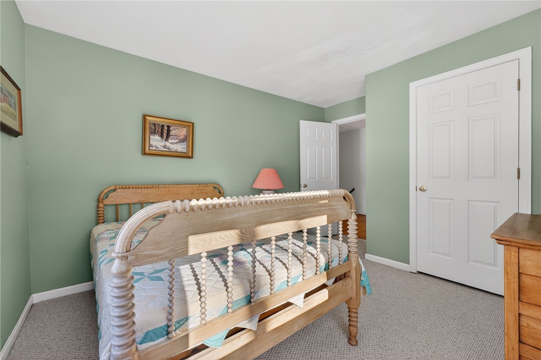 19 Wicklow Road Westerly, RI 02891 - Photo 28 of 50