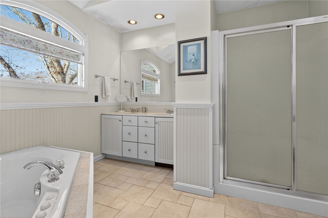 19 Wicklow Road Westerly, RI 02891 - Photo 39 of 50