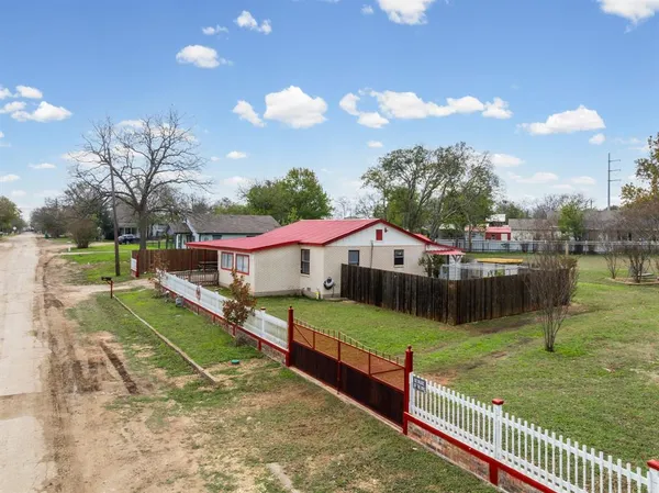 $195,000 | 603 Eagle Drive, Eddy, TX 76524