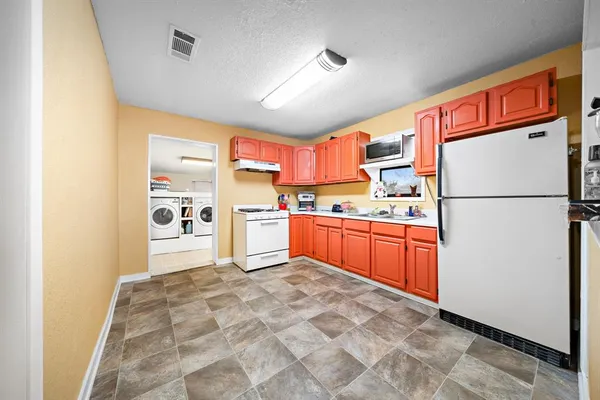 $195,000 | 603 Eagle Drive, Eddy, TX 76524