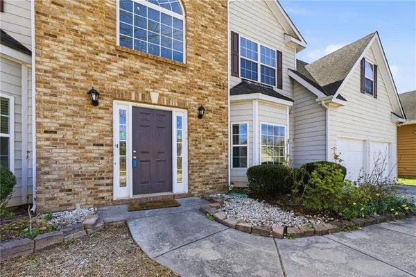 $2,800 | 1582 Ewing Farm Drive, Loganville, GA 30052