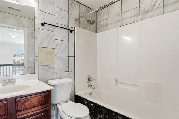 $2,800 | 1582 Ewing Farm Drive, Loganville, GA 30052