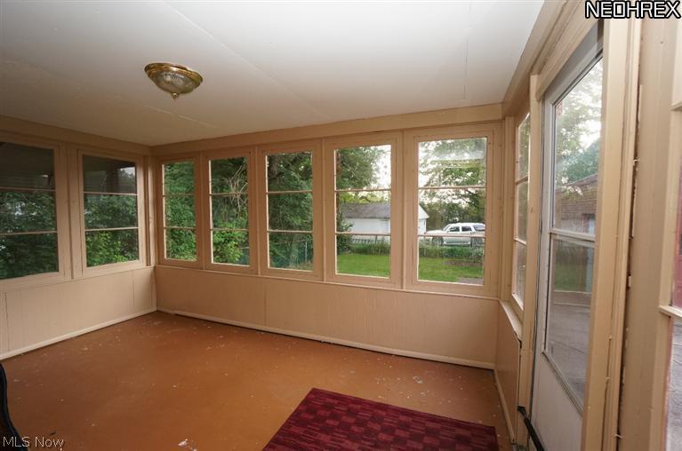 3502 Cummings Road Cleveland, OH 44118 - Photo 17 of 25 Gallery Image 17