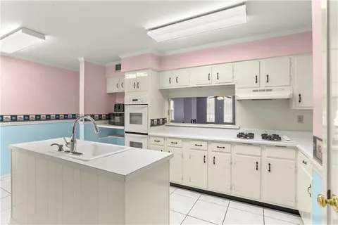 $444,500 | 3952 Augusta Street, Metairie, LA 70001