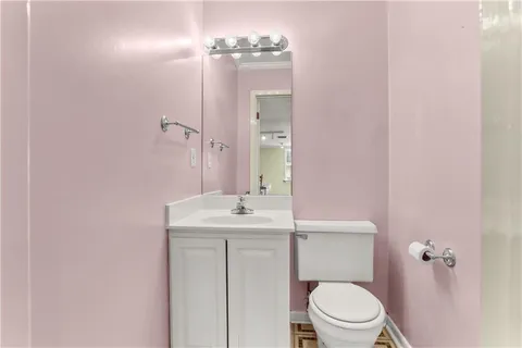 $444,500 | 3952 Augusta Street, Metairie, LA 70001