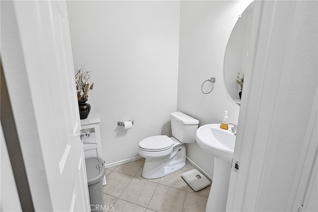 3601 Crevice Way Perris, CA 92570 - Photo 20 of 37