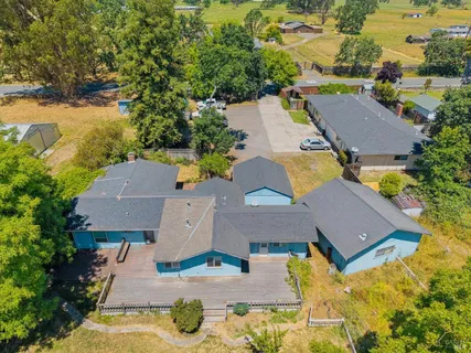 $1,300,000 | 2062-2070 Ludwig Avenue, Santa Rosa, CA 95407