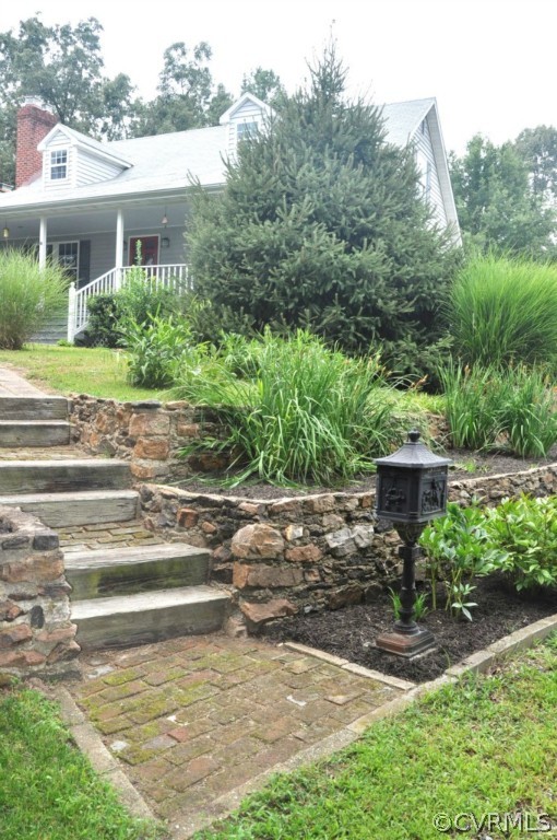 13142 Winston Road Ashland, VA 23005 - Photo 2 of 24 Gallery Image 2