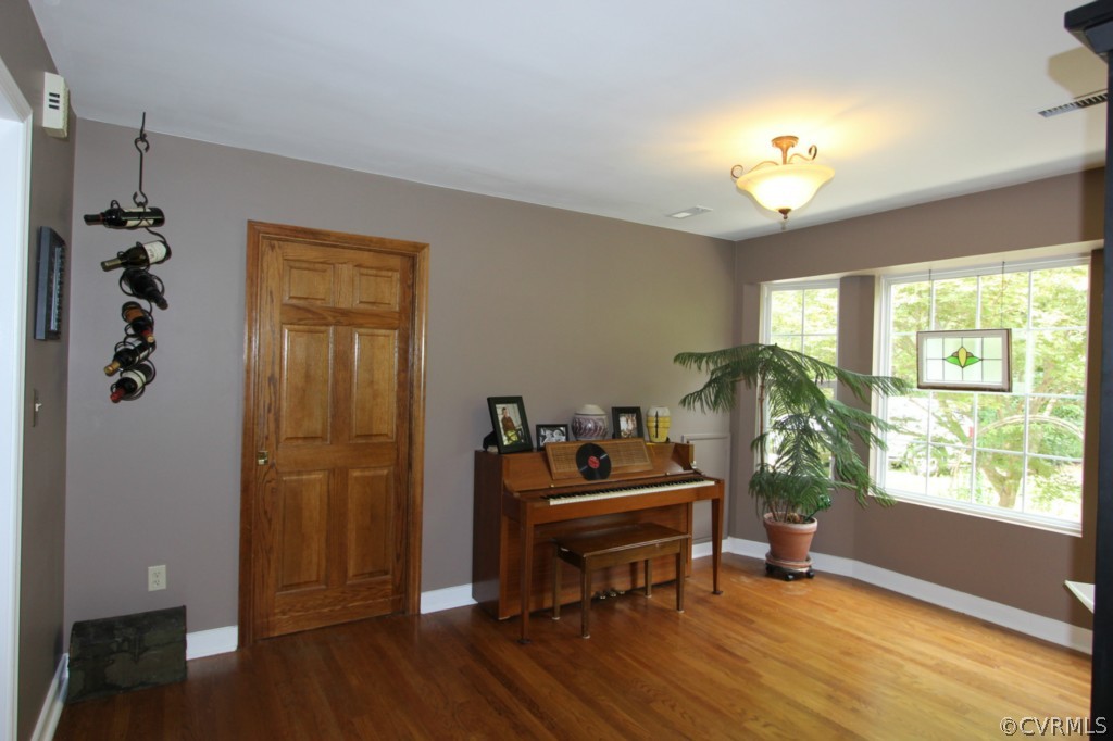 13142 Winston Road Ashland, VA 23005 - Photo 5 of 24 Gallery Image 5