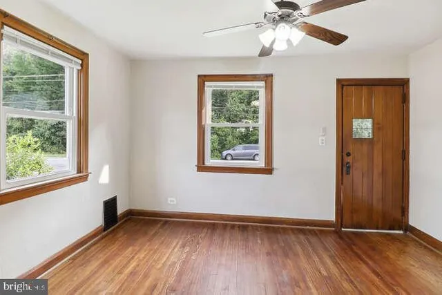 $1,850 | 7611 Sparrows Point Boulevard, Sparrows Point, MD 21219